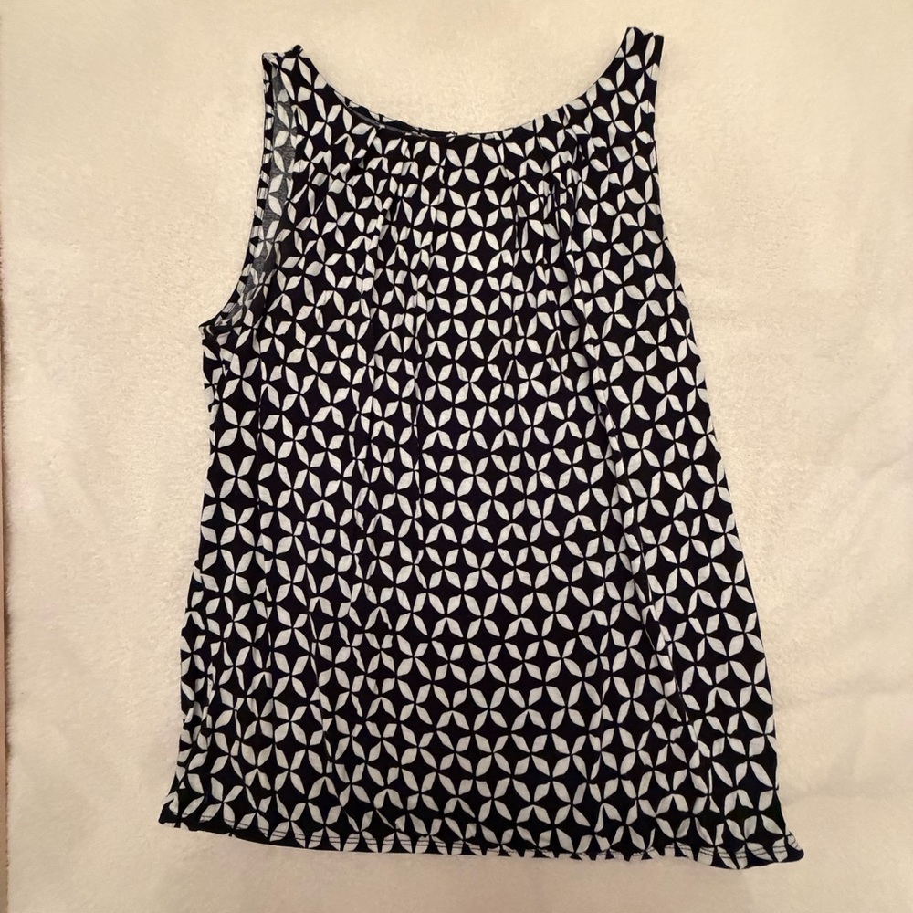 LOFT Black & White Geometric Scoop Neck Tank